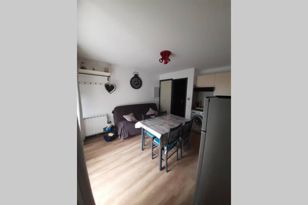 Appartement T2 Cabine En Rdc Avec Terrasse แซ็งต์-ลารีย์-ซูว์ลอง ภายนอก รูปภาพ